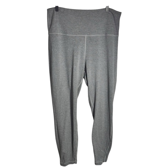 Lululemon Wunder Lounge Super-High-Rise Tight 28"
Heathered Core Medium Grey 14 - Picture 3 of 16